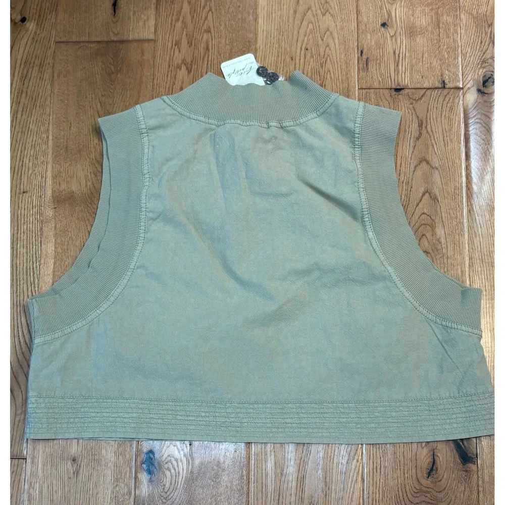 Free People Beach Stone Moss 2 Piece Set Mock Neck Crop Top Pleated Pants M NEW